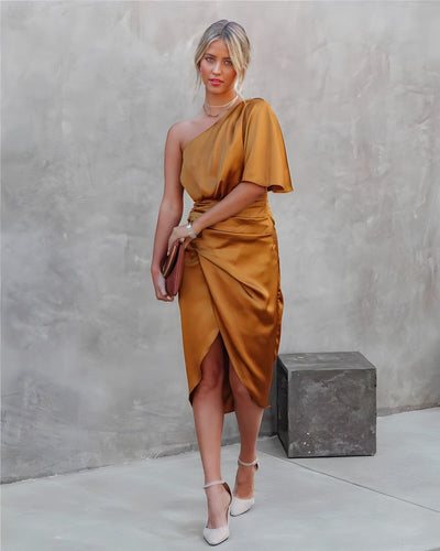 Dhalia | Elegant Asymmetrisk Kjole