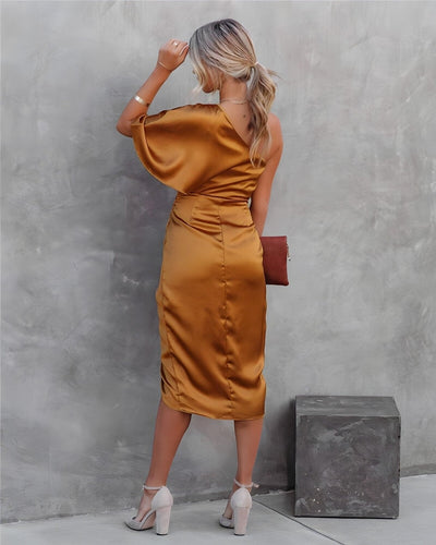 Dhalia | Elegant Asymmetrisk Kjole